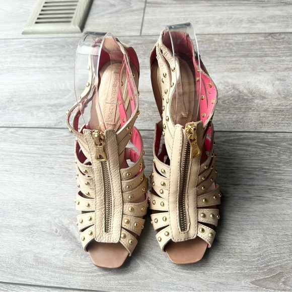 BCBGMaxAzria Ivory Leather Gladiator Studded Full Leather Open Toe Pumps - Picture 3 of 16